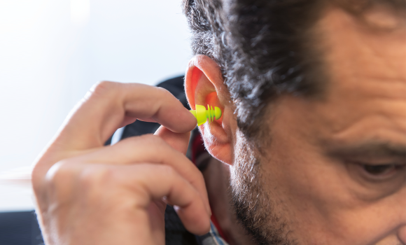 Kulak koruması